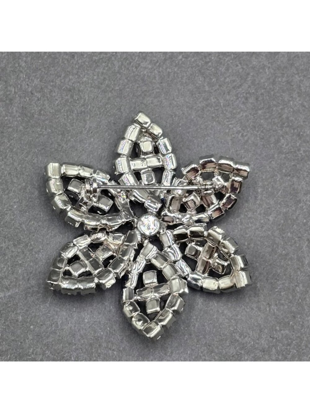 Vintage Rhinestone Blue Aurora Borealis Flower Brooch 2" Silver Tone Star Pin - Picture 4 of 9